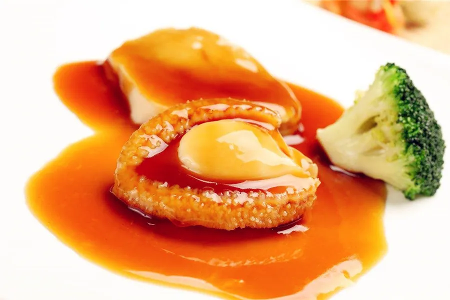 Famous Cantonese cuisine - Abalone