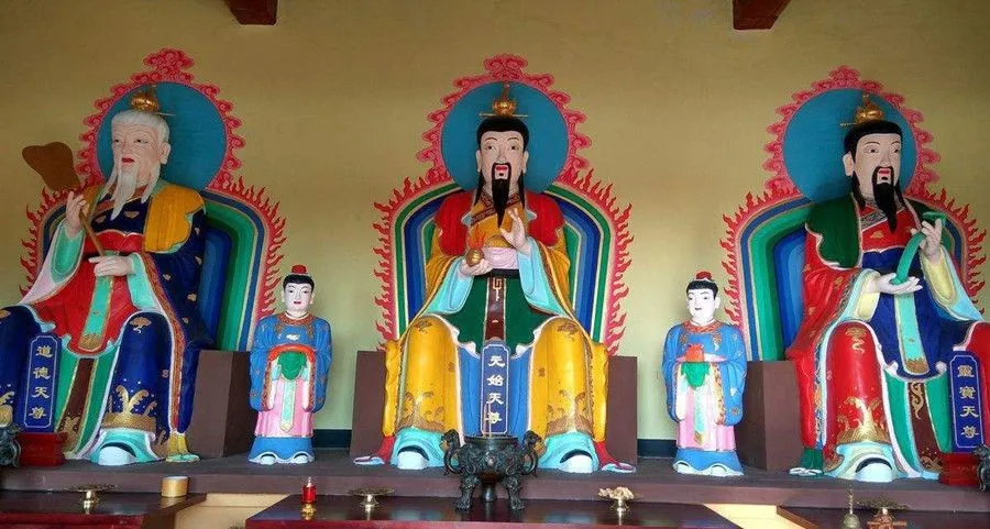 Taoism in China -   The Jade Emperor and the Lady Queen Mother