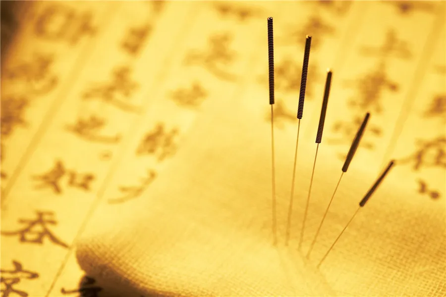 Chinese Acupuncture and Moxibustion - history