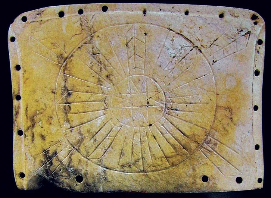 Chinese Jade Ware in Neolithic Age -  Jade Ware of Lingjiatan Culture 凌家滩文化2