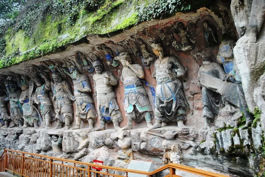 Dazu rock carvings - Shimen Mountain
