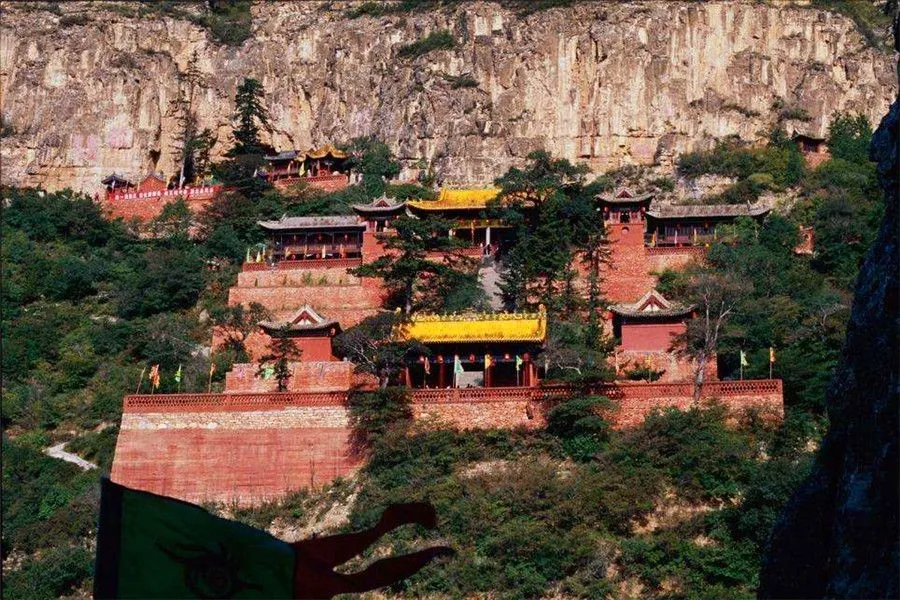 Five Mountains - moutain heng-building