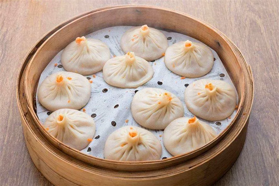 Huaiyang Cuisine - Wenlou Crab Soup Dumplings