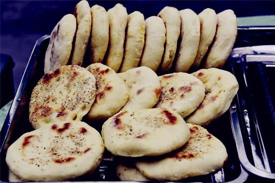 Jar-shaped Steamed Bun