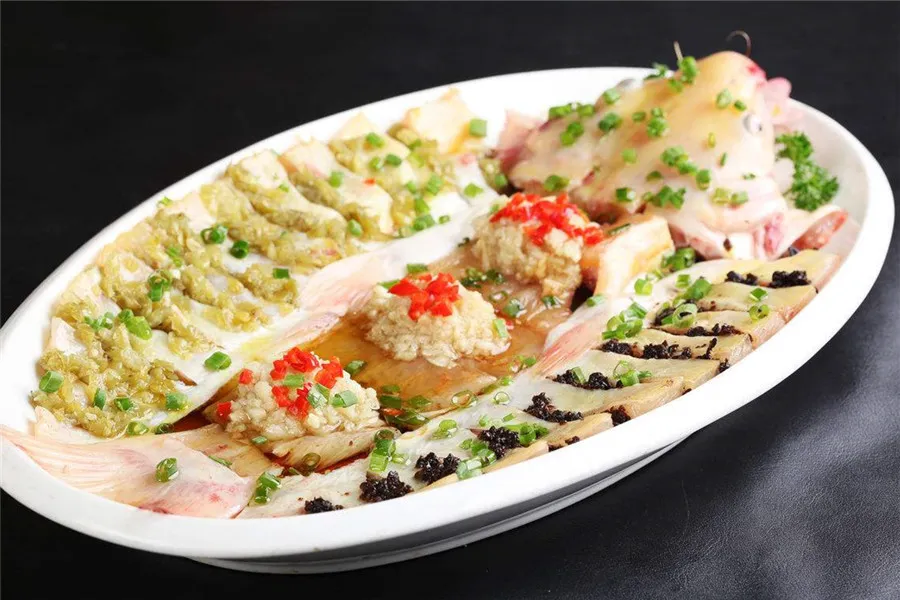 Mount Emei - Longsnout Catfish