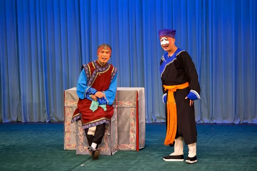 Scoundrels - Injustice to Dou E