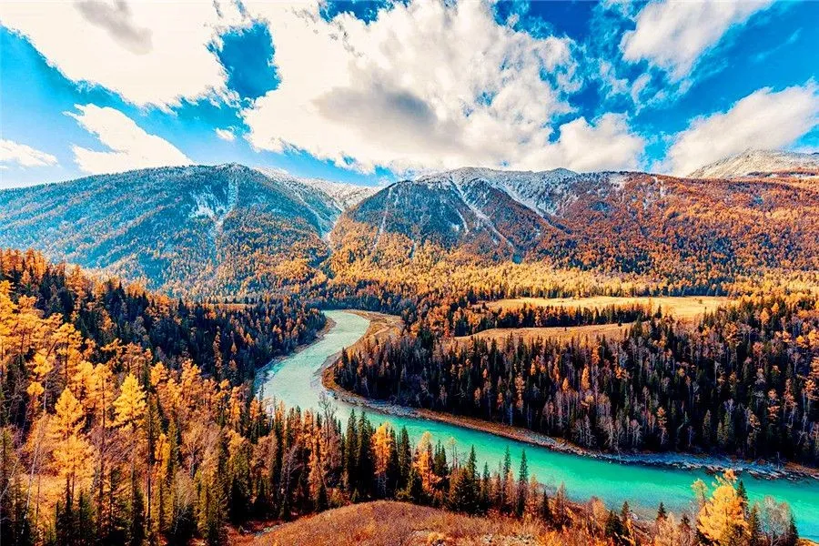 Xingjiang Cuisine - Beautiful Xinjiang of China