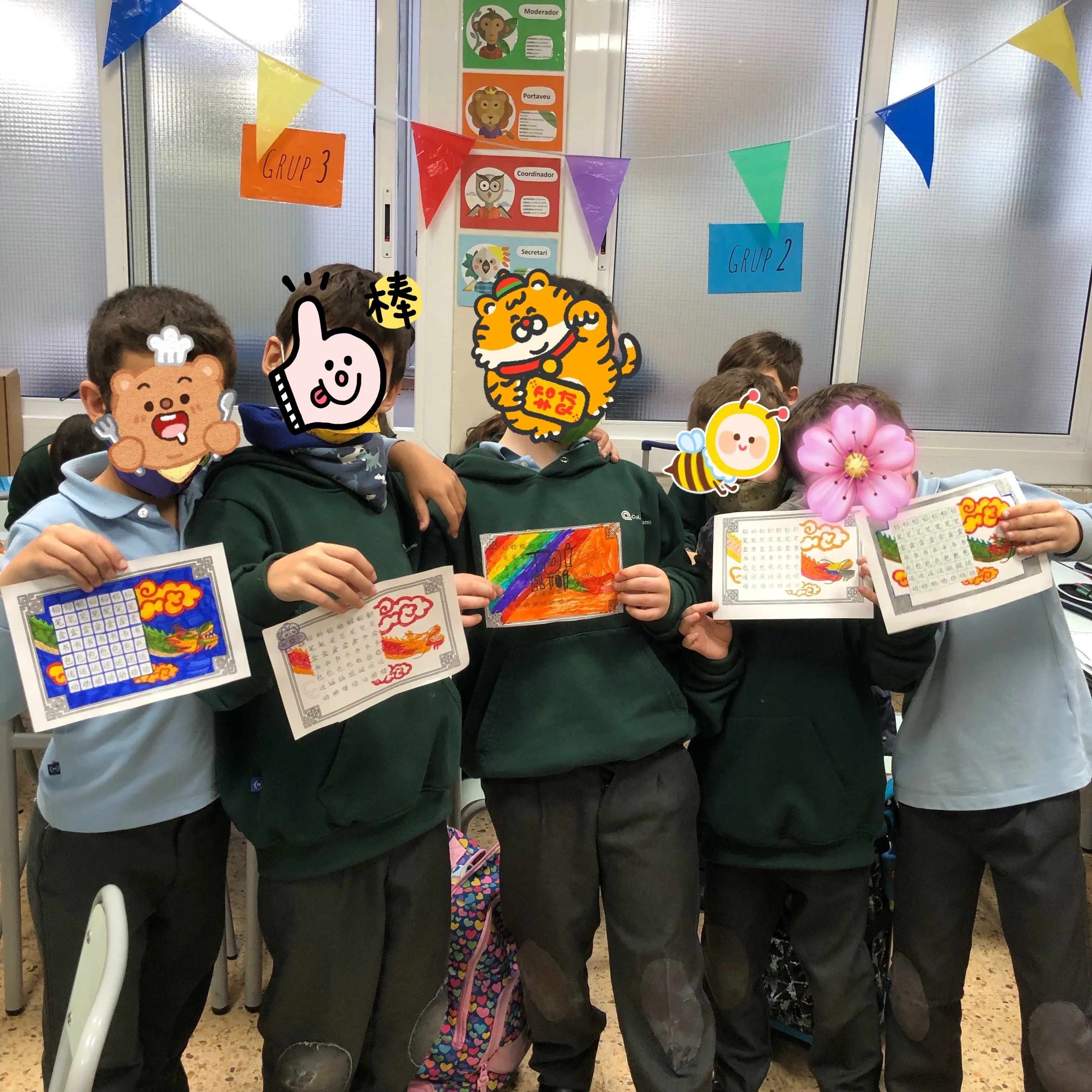 又到了学生们开心的写字课