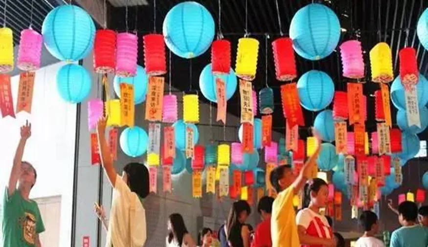 中秋节快乐     Happy for the Mid-Autumn Festival - Cchatty