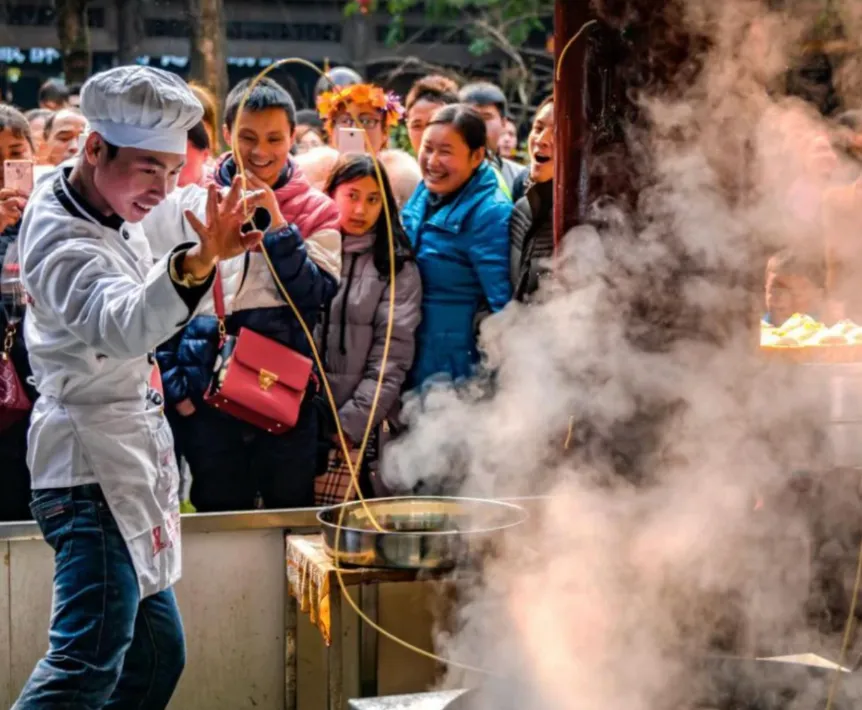 有趣的面条舞 - Cchatty