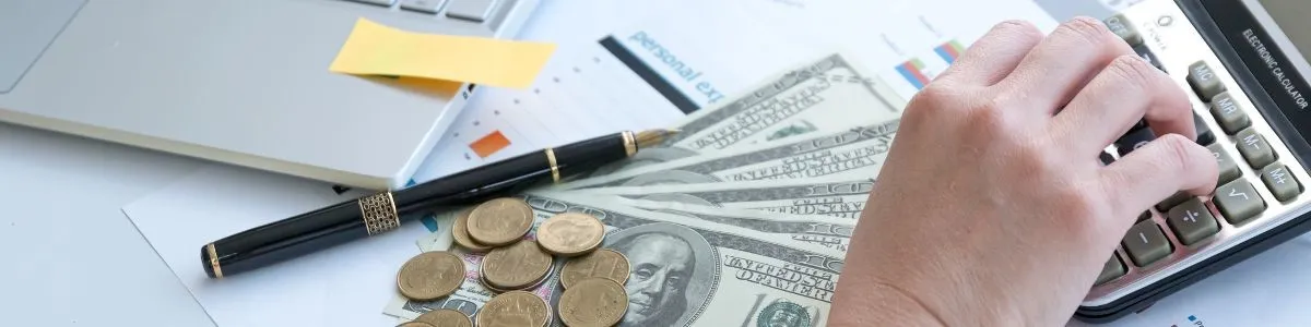 Why Small Businesses Should Outsource Bookkeeping, Tax Pr...